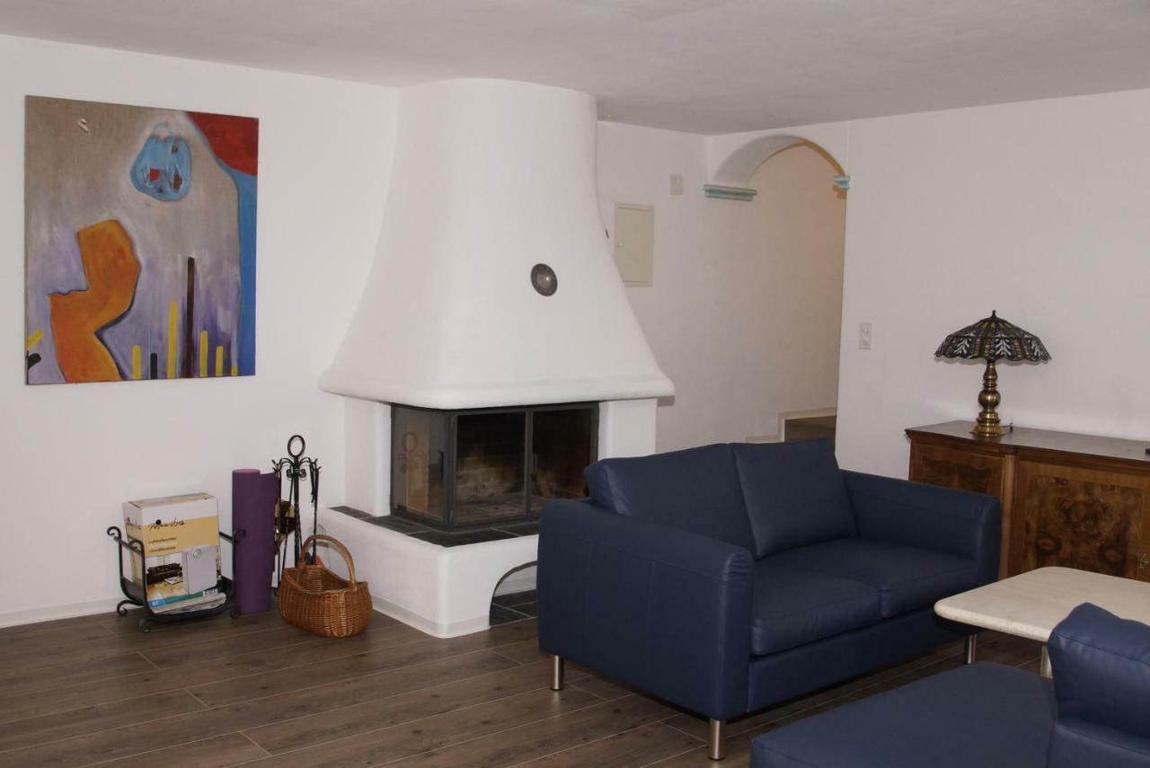 Chasa Melchior Apartment Зернез Екстериор снимка