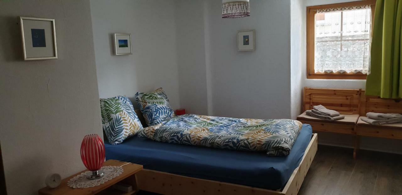 Chasa Melchior Apartment Зернез Екстериор снимка